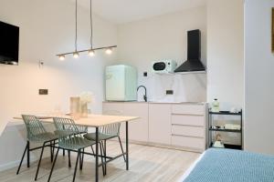 Romantic Apartment N4 Oceanografico by Virkin Suites