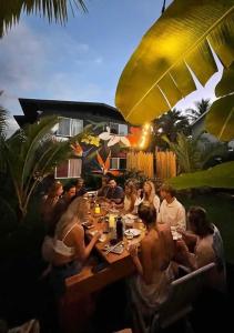 Akule Clubhouse- Awa 1 Bedroom Apt by the Beach condo