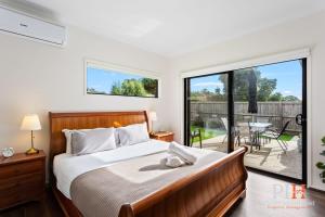 Recently build 4BDR Family Home in Quiet Estate - 4hvězdičkové hotely ve městě Cowes