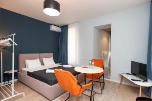 Heart of Tbilisi: 3 Apts w Balcony - By Wehost