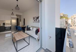 San Bernardino C1 cozy apt in Athens