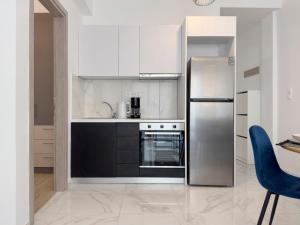 San Bernardino C1 cozy apt in Athens