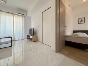 San Bernardino C1 cozy apt in Athens