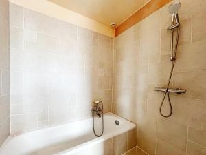 Maisons d'hotes Le Domaine de Piedmoure, Gites et chambres, piscine, terrasses privatives : photos des chambres