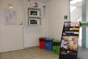 Hotels Premiere Classe St Quentin en Yvelines Elancourt : photos des chambres