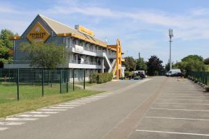 Hotels Premiere Classe St Quentin en Yvelines Elancourt : photos des chambres