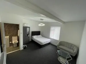 Pc homes room C - 斯塔利桥