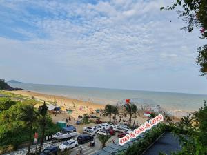 IB306 Tự doanh - Flamingo Hải Tiến