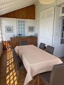 Villas Panorama de Morgat I 100m de la mer & Jardin : photos des chambres