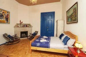 Modern Studio in Sololaki - By Wehost