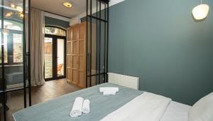 Superior Apartment In Abanotubani- By Wehost