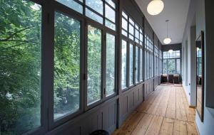 Tranquil 1BR Sololaki Apt - By Wehost