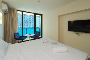 Cozy and Stylish Apartment With Sea View In Batum