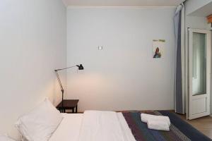 Vintage 2BR Apartment - Managed By Wehost