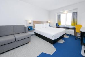 King Studio Suite - Non-Smoking room in Microtel Inn & Suites by Wyndham Olean