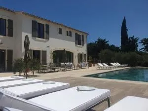 Mas d exception au cœur des Alpilles - 丰维耶