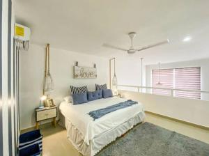 Plaza Paraiso by Riviera Rentals