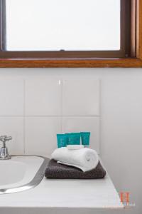 Retro Rita House Sleeps 7