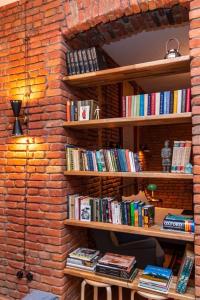 Stylish 1BR apt Close to Rustaveli Avenue