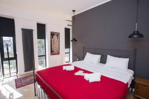 3-Person Apartment - By Wehost