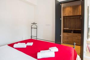 3-Person Apartment - By Wehost