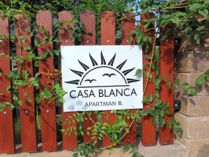Casa Blanca Apartman III