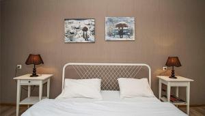 Sunny apartment w a balcony city center