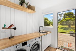 Smith Beach Family House Sleep 6