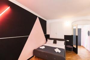 Chic Studio Apt Near Stamba &Rustaveli - By Wehost