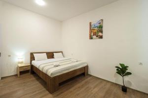 Cozy Central Apartment By Wehost