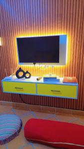 Natnas 1 bedroom near Bofa Beach