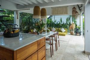 Tropical Oasis in Canggu - Villa Ruby