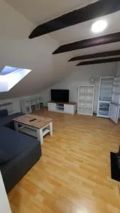 útulný podkrovní byt v centru Třebíče - Bohušice