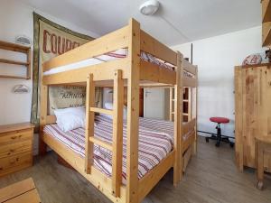 Appartement spacieux · Accès direct aux pistes · Balcon ensoleillé - FR-1-344-298