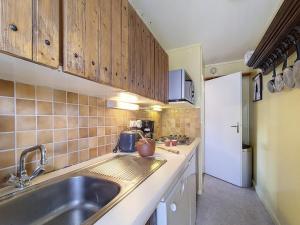 Appartement spacieux · Accès direct aux pistes · Balcon ensoleillé - FR-1-344-298