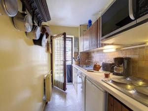 Appartement spacieux · Accès direct aux pistes · Balcon ensoleillé - FR-1-344-298