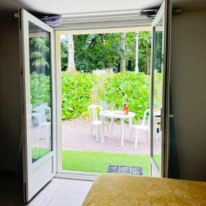 Appartements Studio agreable en foret : photos des chambres