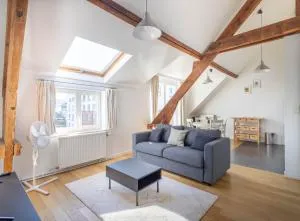 Élégance Cinquantenaire - Woluwé-Saint-Pierre