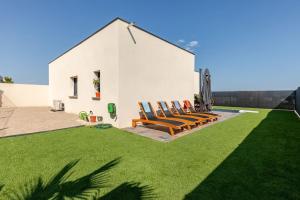 Villas Villa Tobias - Piscine & Petanque - Proche plages : photos des chambres