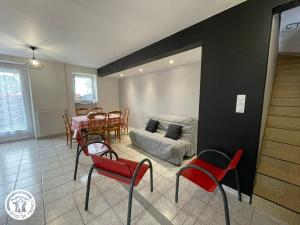 Maisons de vacances Sejour nature au coeur du bocage vendeen, proche Puy du Fou - 3 chambres avec terrasse et jardin - FR-1-426-556 : photos des chambres