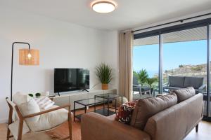 Allonbay Mediterranean Apartments by NRAS