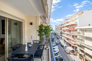 Harmony with private terrace - near Croisette