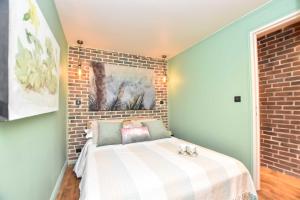 Magnificent apartment- 2BR-6P - Republique