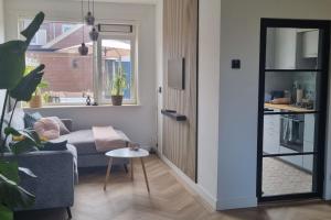 Garden, Jacuzzi, bbq, city centre, 2 bedrooms