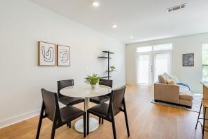 UBP-Brand new luxury apartment home