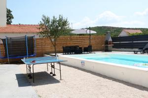 Villa Green Escape 