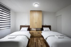 Quadruple Room room in Restoran & Motel Manjež