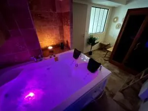 L'Oasis de la pyramide - Sainte-Colombe