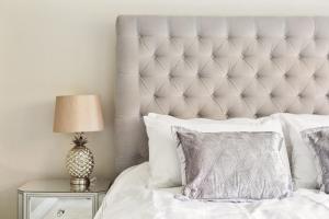 Richmond Riverside Villa