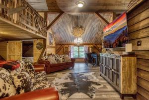 Barn at Buckhorn #2109
